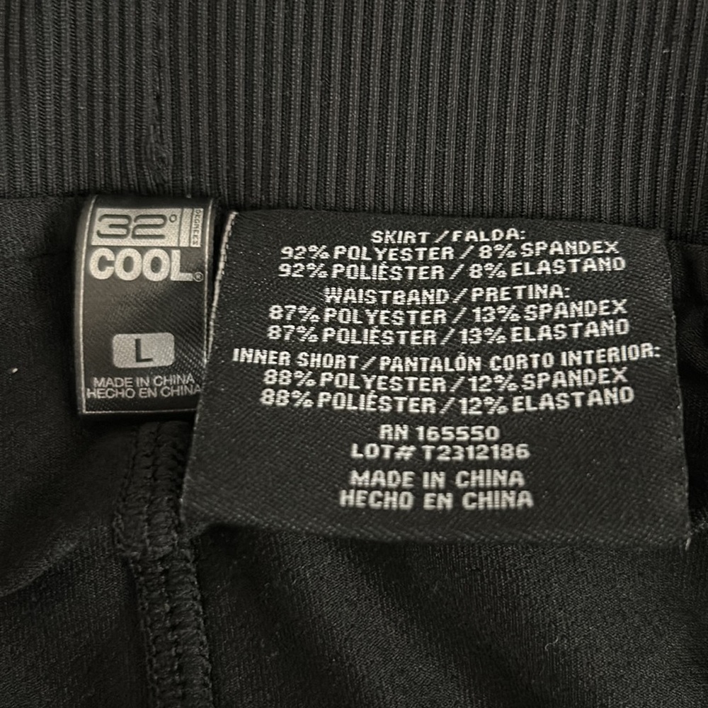 Black large skort elastic waist band two side pockets. - Picture 6 of 7